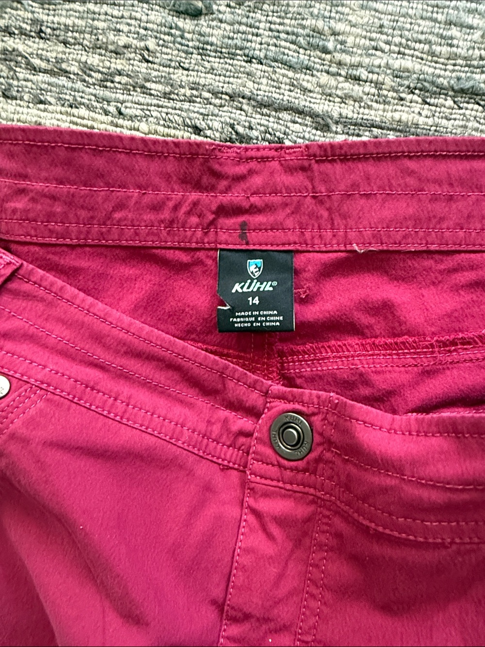 KUHL Women’s Cargo Shorts NWOT - Picture 5 of 5